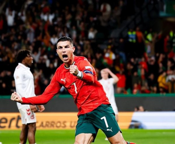 Ronaldo thực sự là một nhà tiên tri thực sự? Hai lý thuyết chính được thảo luận nóng bỏng: Lý thuyết