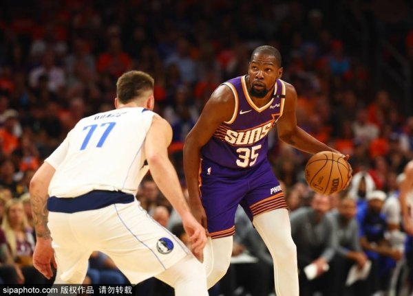 Houston Rockets trong cuộc đua chắc chắn là một trong những đội bắt mắt nhất trong NBA!