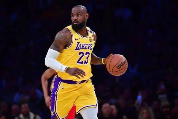 Không thể rời đi? Lakers có một điều kiện để James rời khỏi cơ hội giao dịch, cắt đứt đội thứ 27 và 