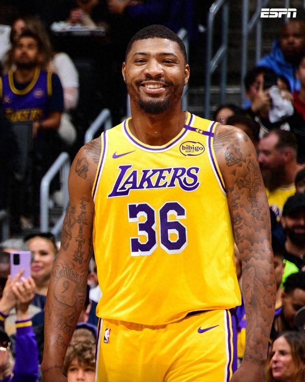 Theo phóng viên nổi tiếng Shams, Smart và Wizards đã mua ra